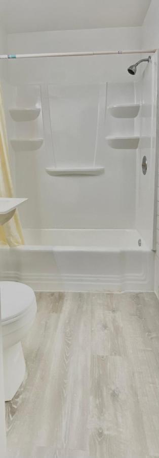 Budget Inn New Cumberland-Harrisburg-Hershey-York Экстерьер фото